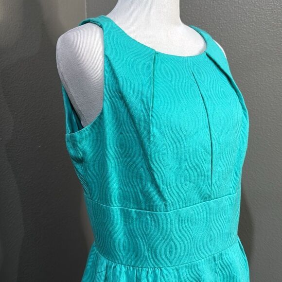 Taylor Women's Sleeveless Swirl Pattern Textured Dress in Aqua - Picture 2 of 11